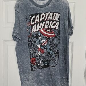 Mens Captain America Graphic T-Shirt Size Large Soft Casual Fun